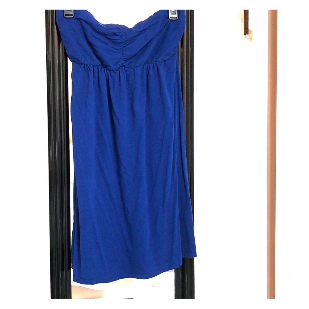 Dark blue strapless dress